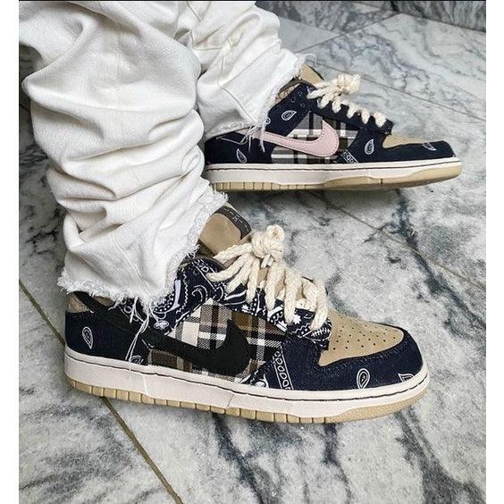 Tênis Dunk Low Travis Scott - Air Foot