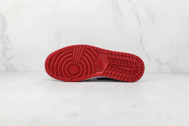 Air Jordan 1 Low Bred Toe (IMPORTADOS) - Air Foot