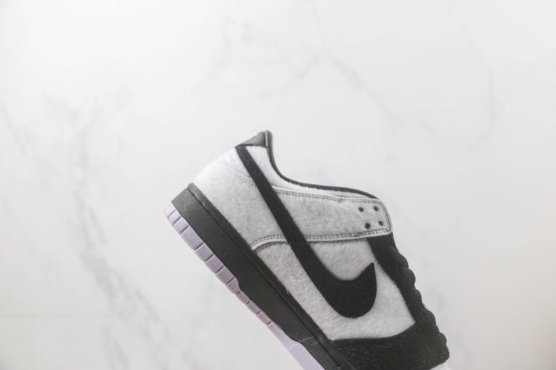 NIKE DUNK LOW REVERSE PANDA (IMPORTADOS) - Air Foot