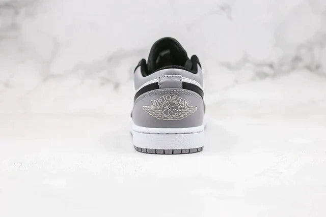 AIR JORDAN 1 LOW LIGHT SMOKE GREY (IMPORTADOS) - Air Foot