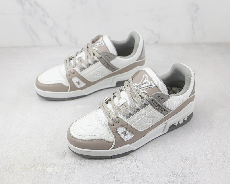 LOUIS VUITTON TRAINER LOW GREY WHITE (IMPORTADOS) - Air Foot