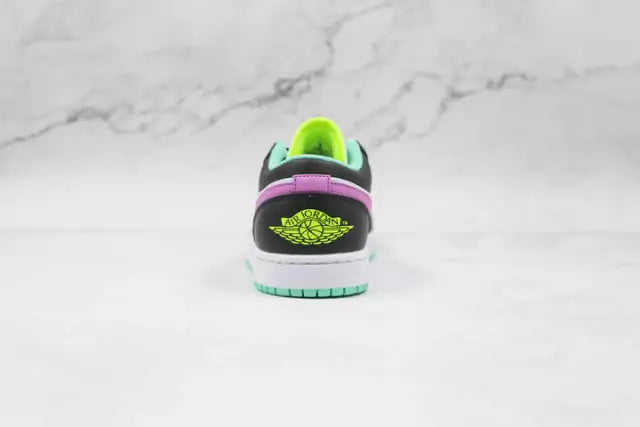 AIR JORDAN 1 LOW GREEN GLOW VIOLET SHOCK (IMPORTADOS) - Air Foot