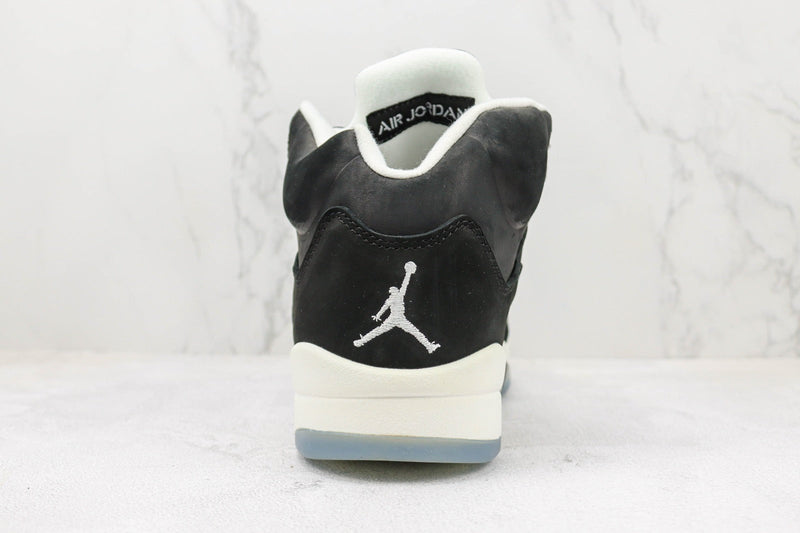 AIR JORDAN 5 RETRO MOONLIGHT BLACK (IMPORTADOS) - Air Foot