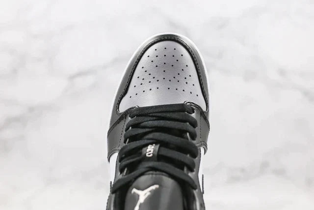 AIR JORDAN 1 LOW LIGHT SMOKE GREY (IMPORTADOS) - Air Foot