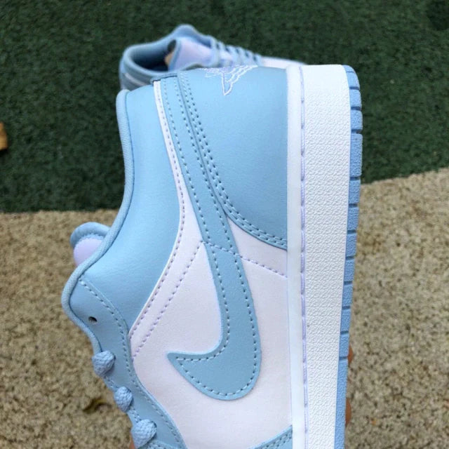 AIR JORDAN 1 LOW WMNS 'ICE BLUE' (IMPORTADOS) - Air Foot